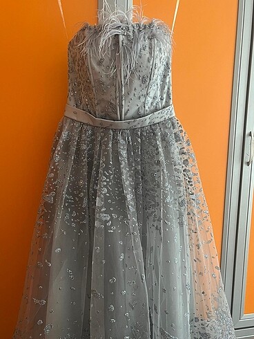 Nişan elbisesi midi boy abiye - Görsel 5