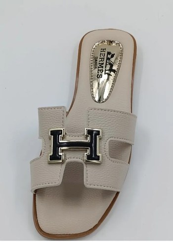 Hermes Kadın Yeşil Tokalı Terlik numaraları mevcuttur