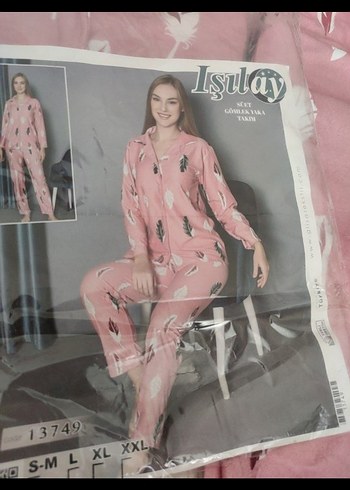 s Beden Pembe Tüy Desenli Uzun Kollu Kadın Pijama Takımı
