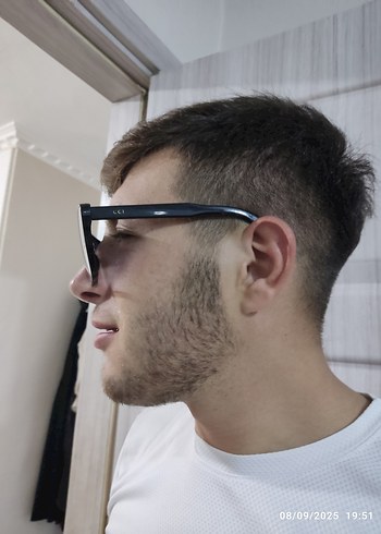 Şeffaf Gri Kadın Güneş Gözlüğü - Görsel 2