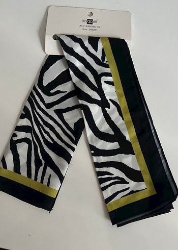 Kadın Zebra Desenli Fular