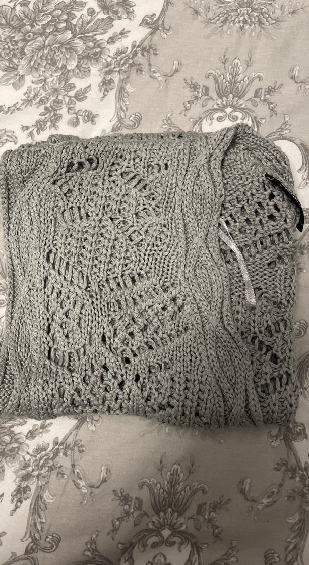 Gri V Yakalı Örgü Kolsuz Kadın Hırka - Görsel 4