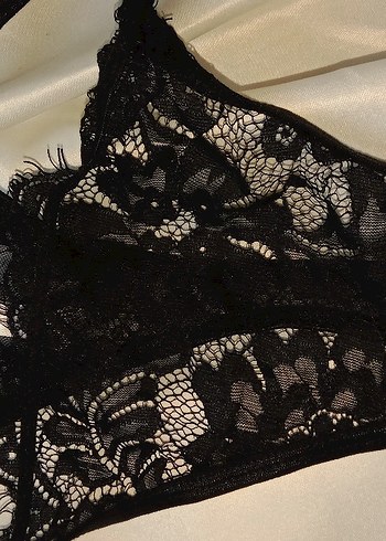 Diğer Diger Siyah Gotik Dantelli Sütyen ve Külot Takımı