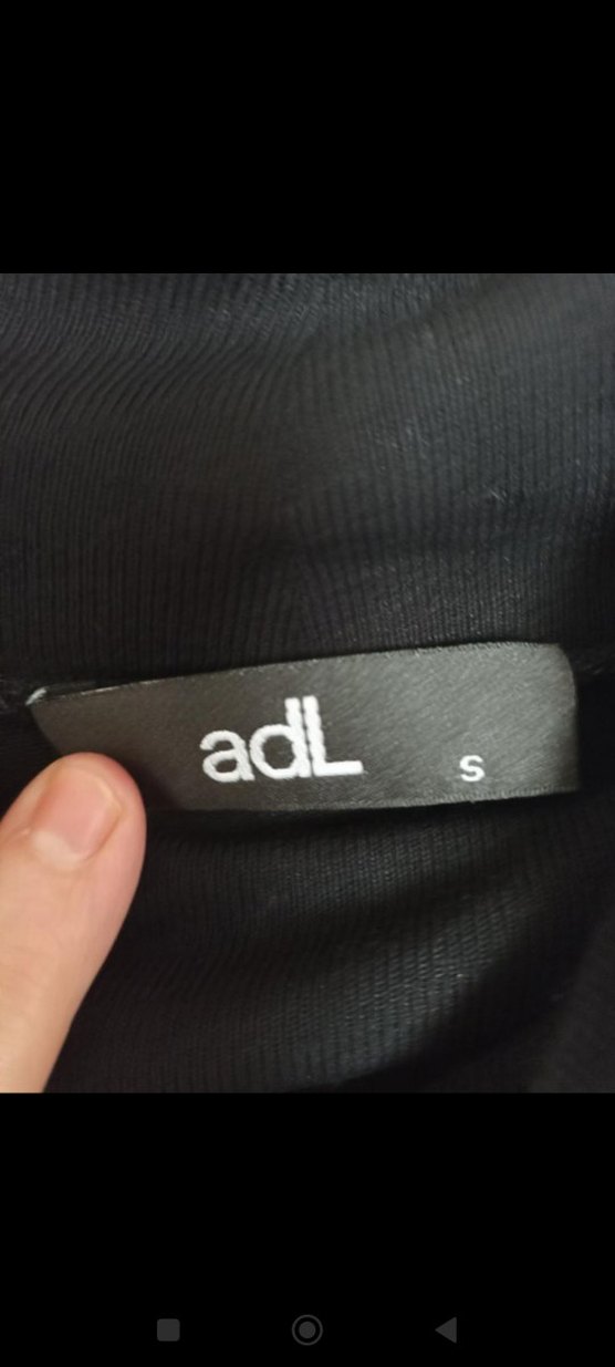 Siyah Uzun Kollu Gotik Baskılı Bluz - Görsel 3