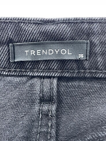 36 Beden siyah Renk Trendyol & Milla Jean / Kot %70 İndirimli.
