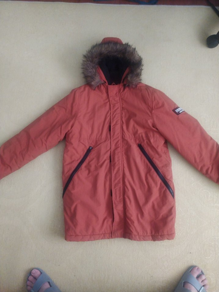 Koyu Kırmızı Kürklü Erkek Çocuk Mont - Görsel 2