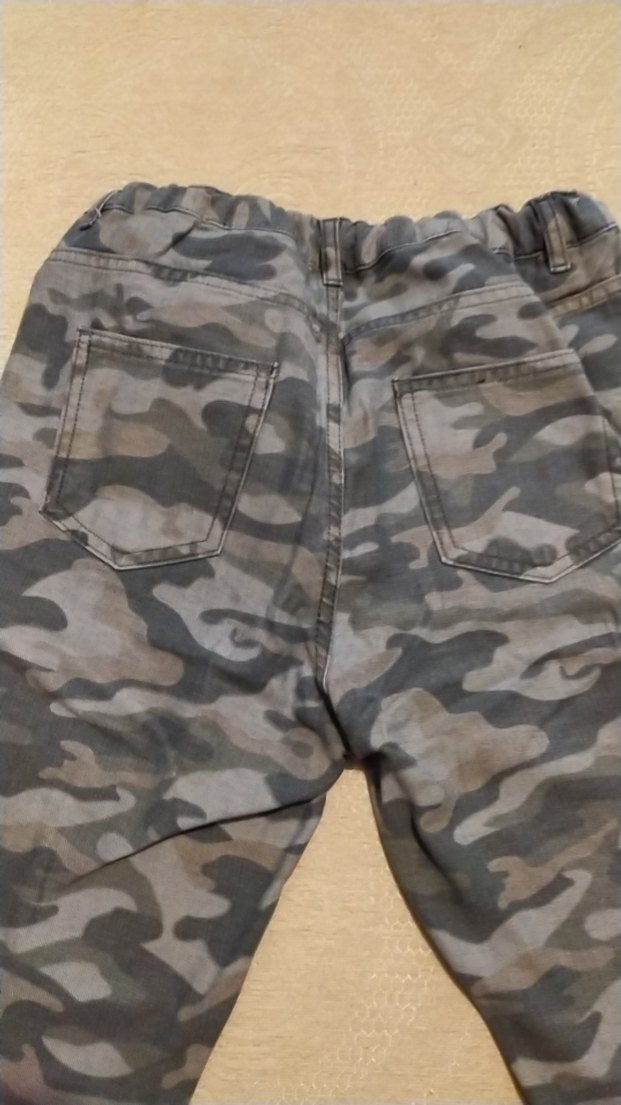 Gri Kamuflaj Desenli Rahat Kesim Erkek Şort - Görsel 4