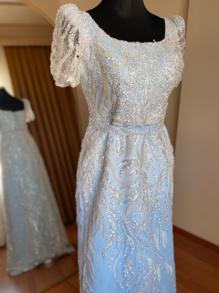 İşlemeli Mavi Uzun Kollu Nişan Elbisesi - Görsel 2