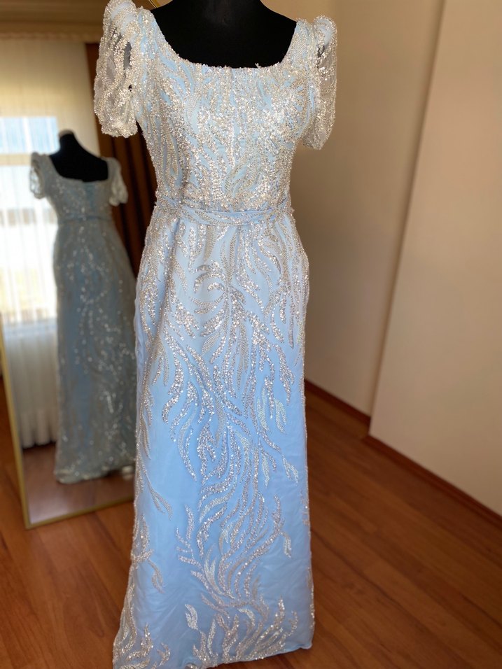 İşlemeli Mavi Uzun Kollu Nişan Elbisesi - Görsel 4