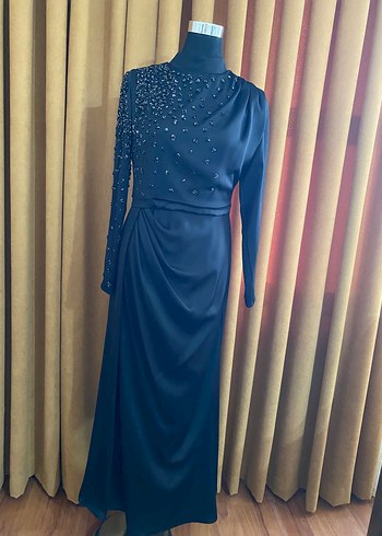 Tesettür elbise - Görsel 3