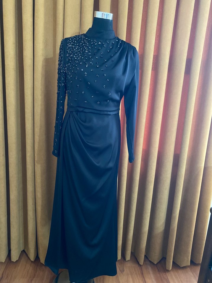 Tesettür elbise - Görsel 4