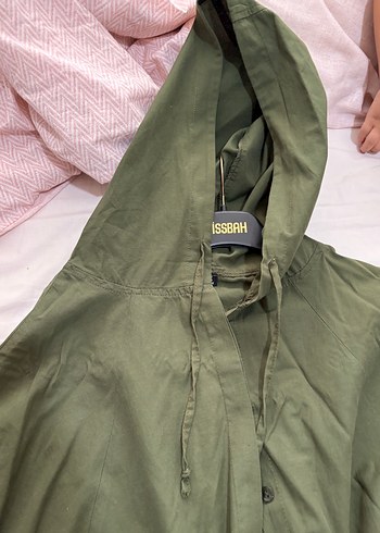 Hali yeşil kapşonlu ince gömlek tarzı - Görsel 6