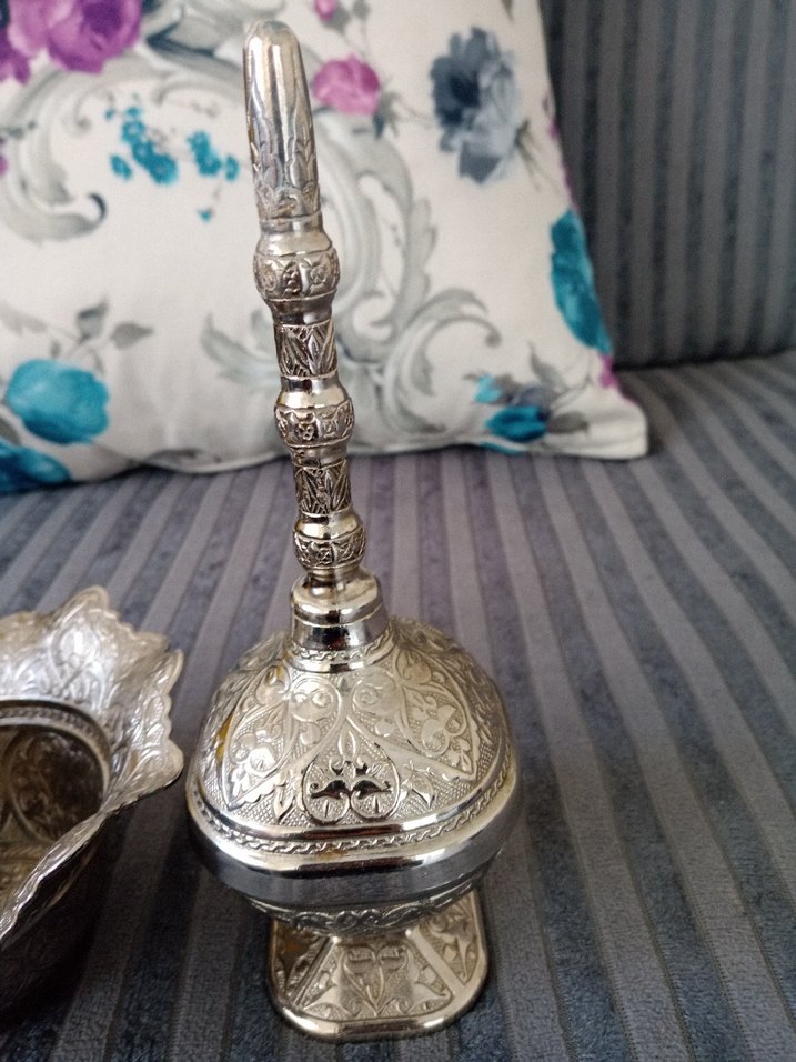 Gümüş İşlemeli Geleneksel Sofra Takımı - Görsel 3