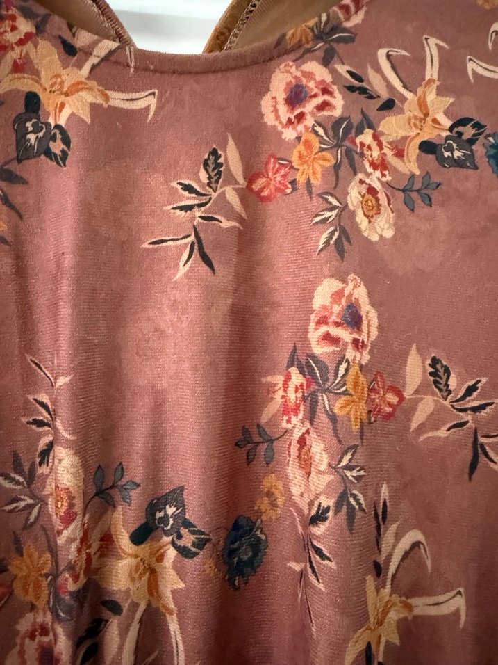 Kahverengi Çiçek Desenli Uzun Kadın Elbise - Görsel 4