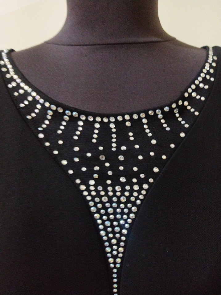 Siyah Uzun Kollu Pul İşlemeli Abiye Elbise - Görsel 3