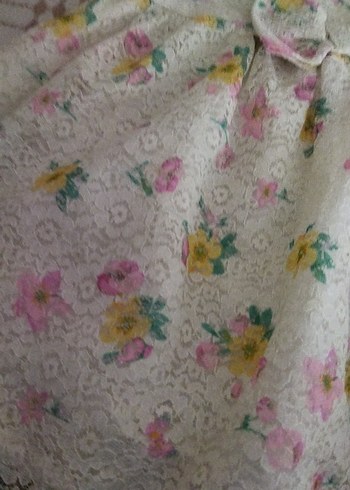 Çiçek Desenli Kız Çocuk Dantelli Elbise - Görsel 3