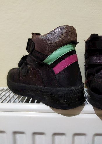 Kız Çocuk Mor Cırtcırtlı Kauçuk Bot - Görsel 4