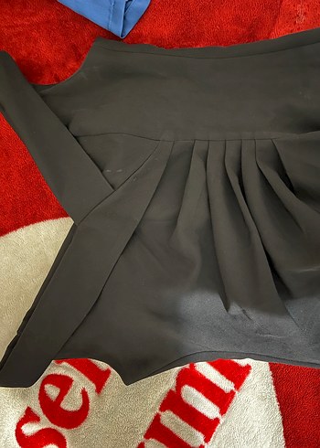 siyah yirtmacli elbise - Görsel 3