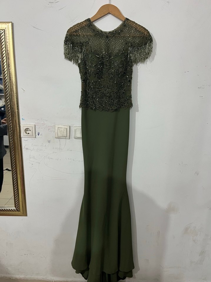 Boncuk İşlemeli Uzun Haki Kadın Hint Elbisesi - Görsel 2