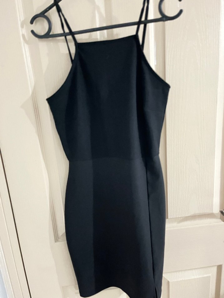 Siyah Yüksek Yakalı Uzun kisa Elbisesi - Görsel 2