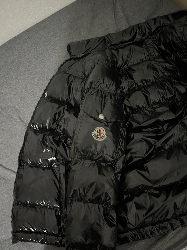 Replika moncler şişme parlak mont yırtıksız kapüşonlu - Görsel 3