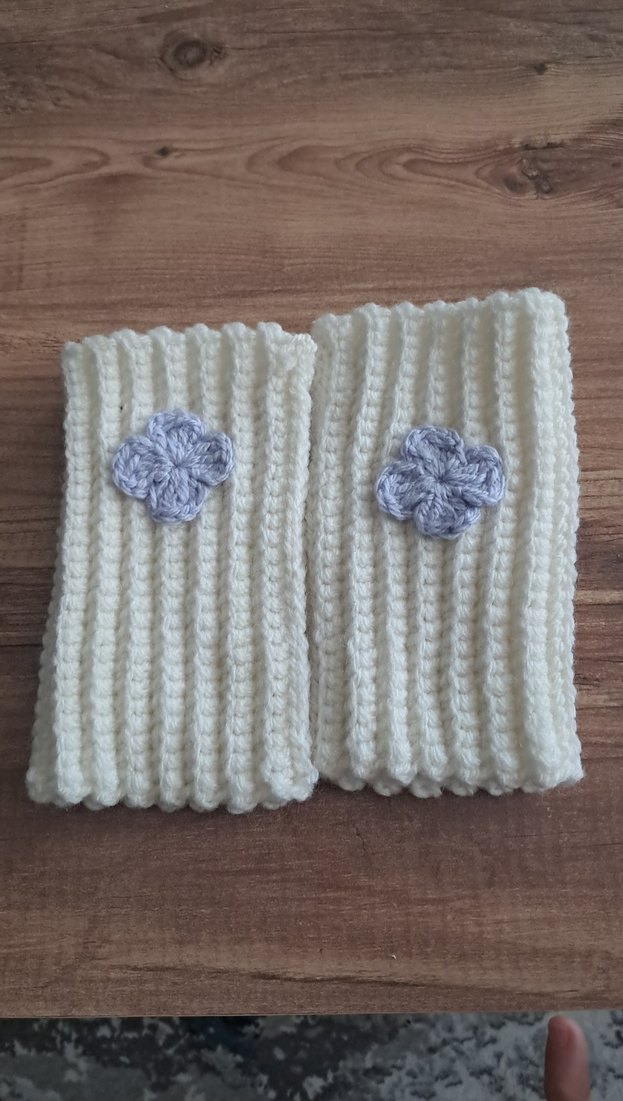 Beyaz Örgü Kadın Eldiveni - Görsel 2