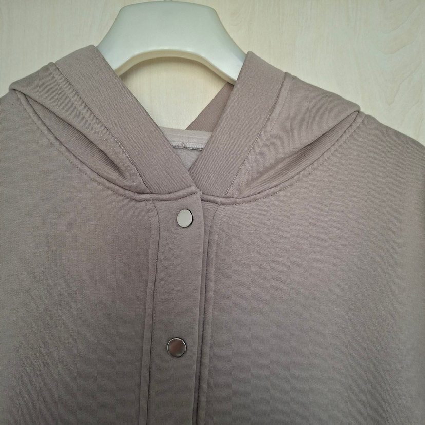 Çıtçıtlı Uzun Gri Kadın Hırka - Görsel 2