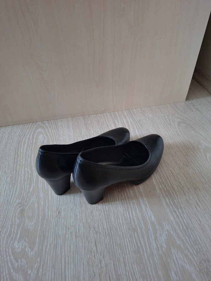 Jana Siyah Klasik Topuklu Kadın Ayakkabı - Görsel 4