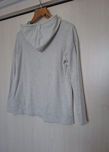 Gri Kapüşonlu Kadın Sweatshirt - Görsel 5