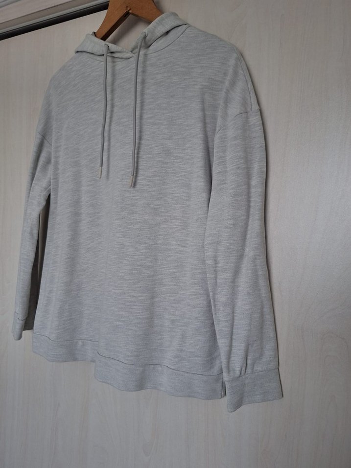 Gri Kapüşonlu Kadın Sweatshirt - Görsel 2