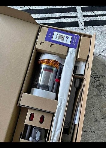 DYSON V15 LAZER BAŞLIKLI SÜPÜRGE 
