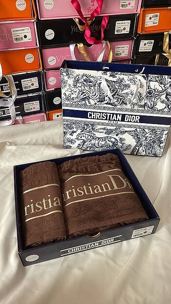 Christian Dior Baş ve Vücut Havlusu Set