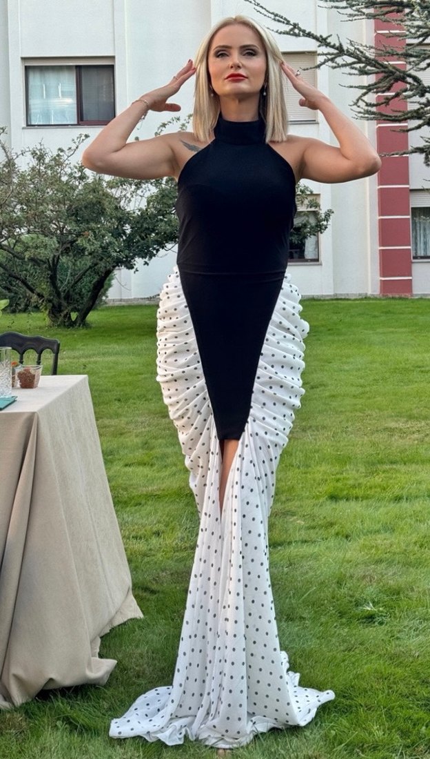 Siyah Beyaz Puantiyeli Uzun Abiye Elbise - Görsel 2