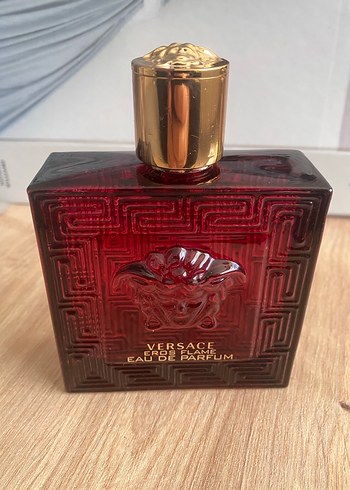 Versace Eros Flame Erkek Parfümü 100 ml - Görsel 6