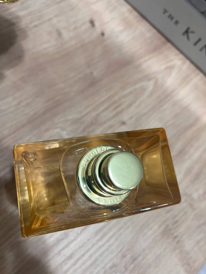 Burberry Goddess Kadın Parfümü - Görsel 4