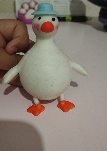 Renkli Şapkalı Beyaz Ördek oyuncak