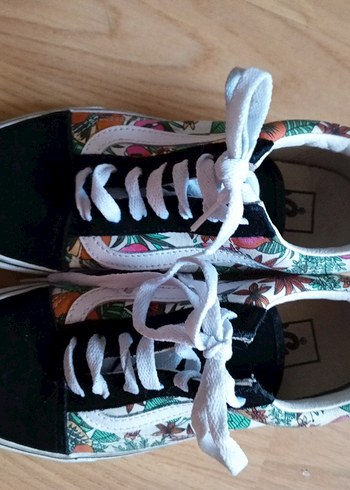 Ayakkabı orjinal bana 37 çok iyi durumda - Görsel 7