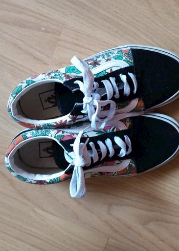 Ayakkabı orjinal bana 37 çok iyi durumda - Görsel 5