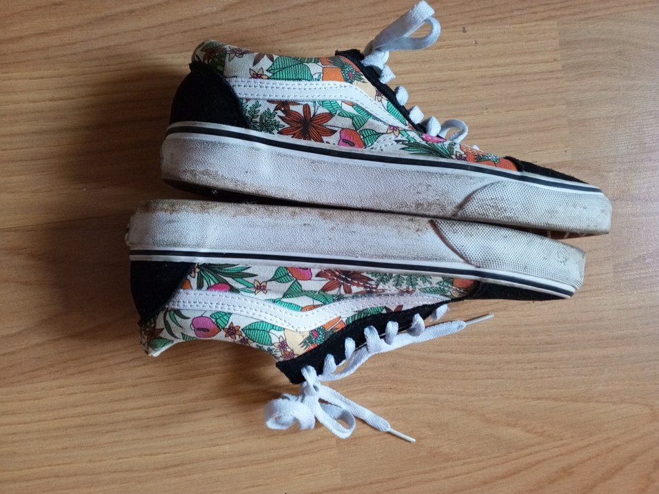 Ayakkabı orjinal bana 37 çok iyi durumda - Görsel 3