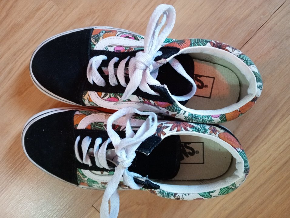 Ayakkabı orjinal bana 37 çok iyi durumda - Görsel 2