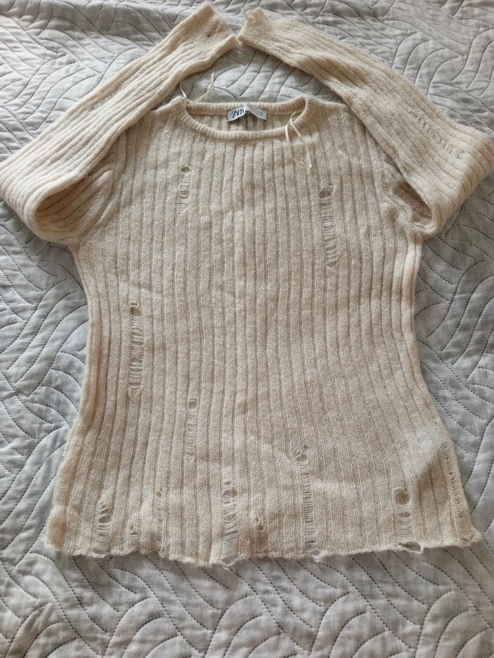 zara yeni  kazak hiç giyilmesi orjinal yumuşak - Görsel 2