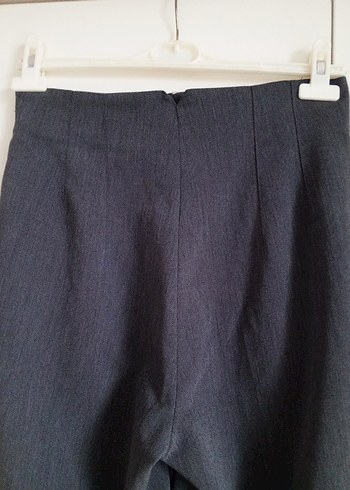 Gri Kadın Midi Kot Pantolon zara  m az kullanıldı - Görsel 3