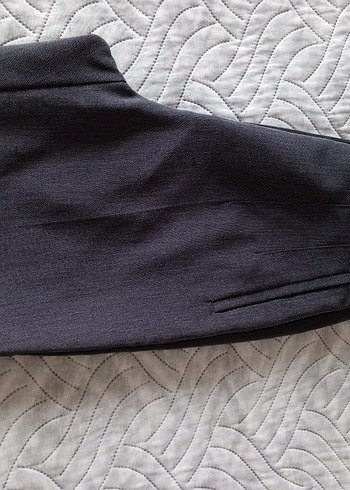 Gri Kadın Midi Kot Pantolon zara  m az kullanıldı - Görsel 6