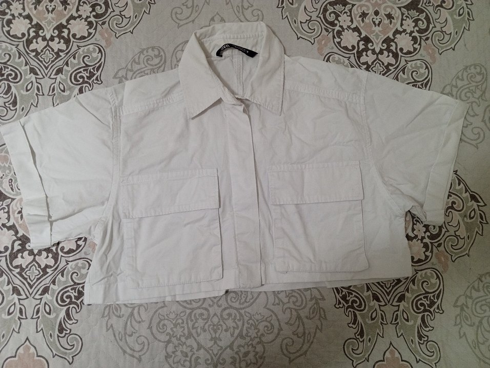 zara Düğmeli Kısa Kollu gömlek az giyildi zara orjinal s - Görsel 2