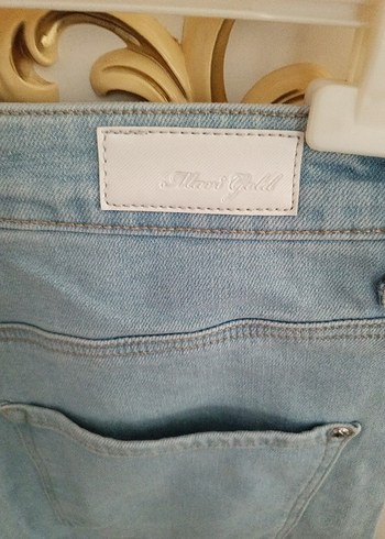 Mavi Düğmeli Midi Boy Kadın Denim Pantolon - Görsel 5