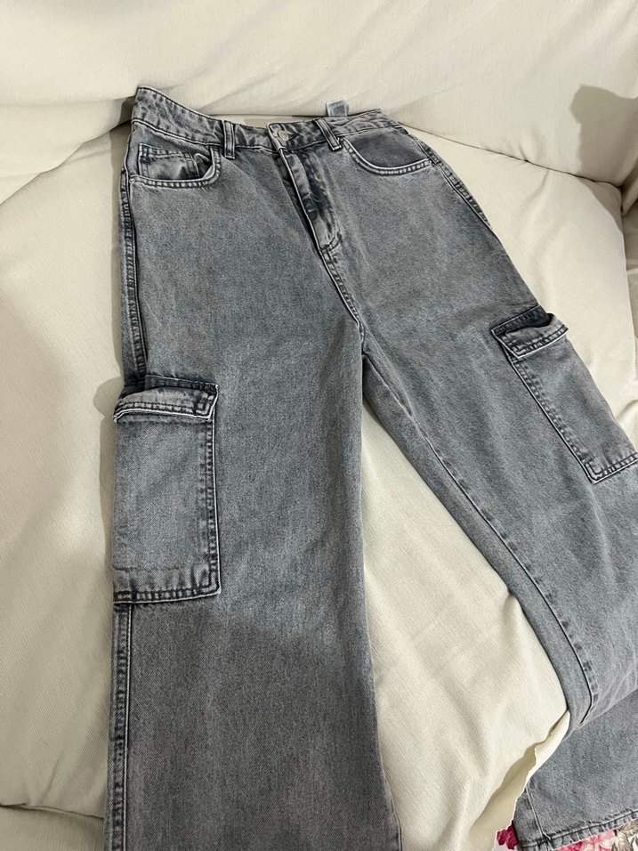 Gri Bol kesim pantolon - Görsel 3