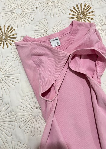 Bershka kısa kollu tişört - Görsel 3