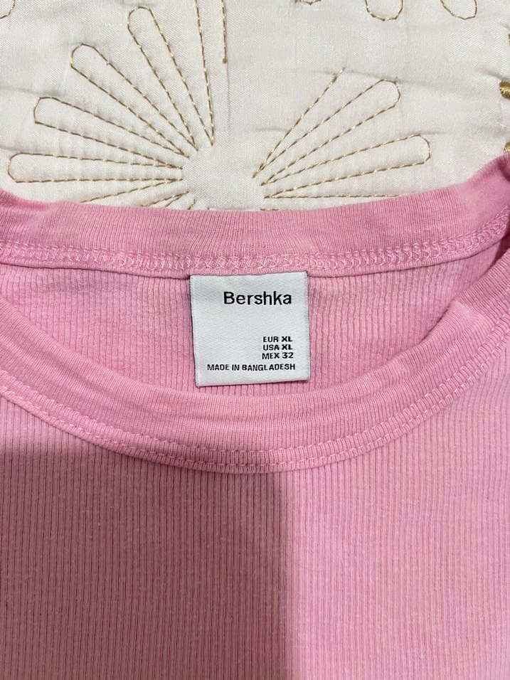 Bershka kısa kollu tişört - Görsel 4
