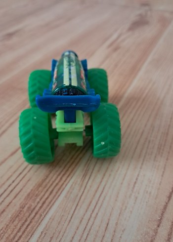 Beden Renk hotwheels monstertruck