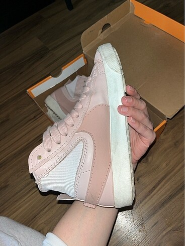 38,5 Beden NIKE BLAZER MID PINK